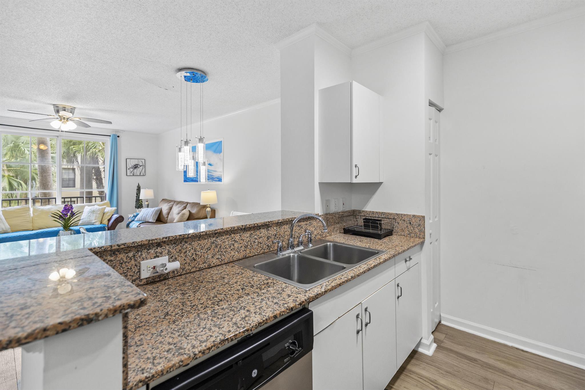 COURTYARDS IN CITYPLACE C - Residential Lease