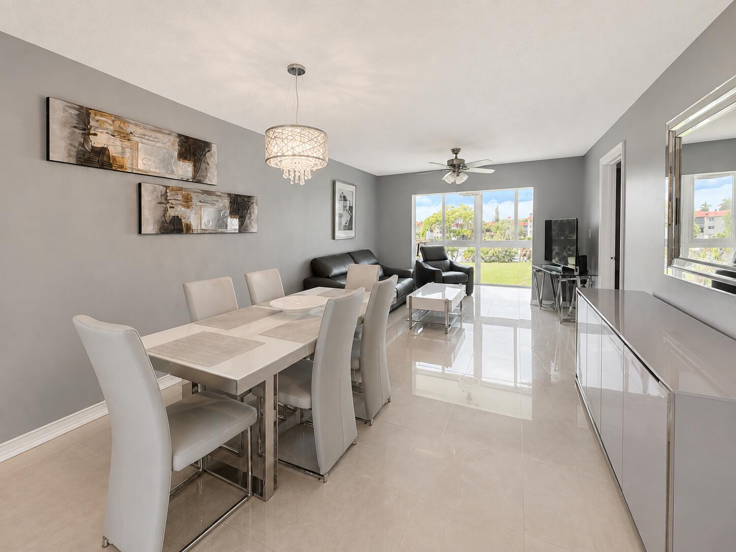 2951 E SUNRISE LAKES 312