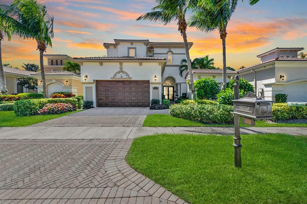 Photo of 111 Viera Drive, Palm Beach Gardens, FL 33418 (MLS # R10602788)