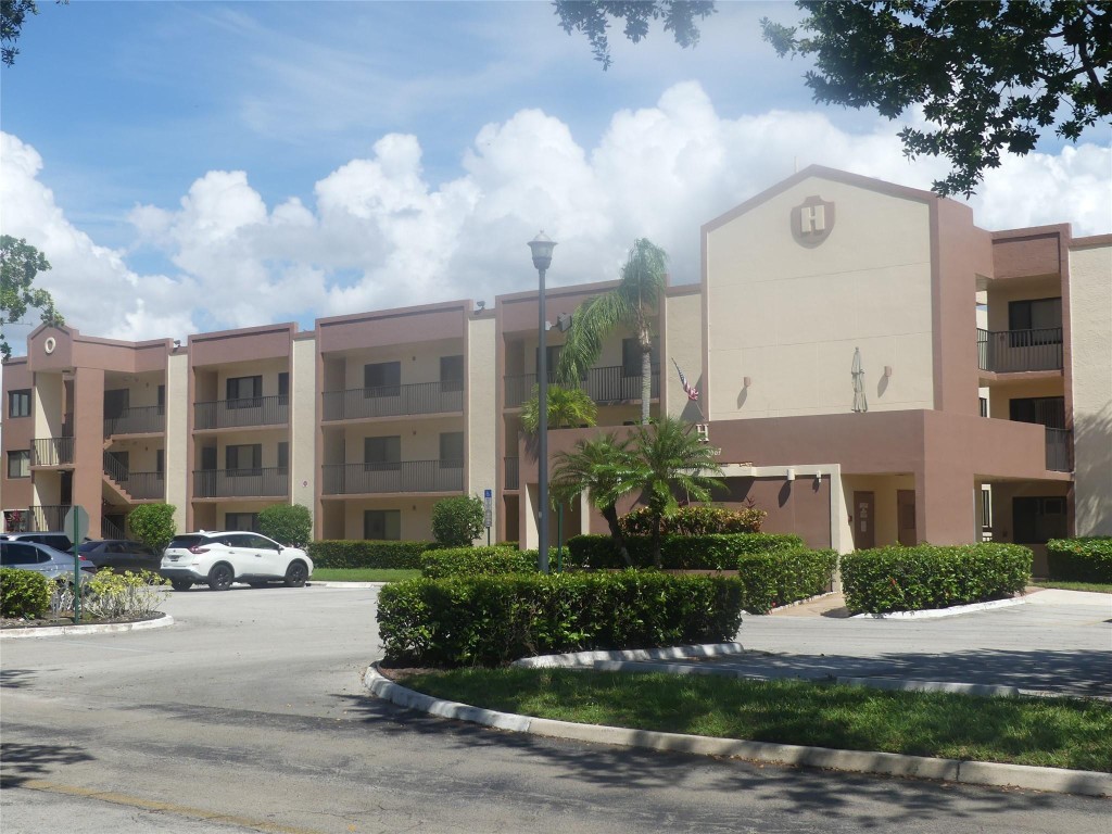 CLAIRMONT CONDOMINIUM - Residential