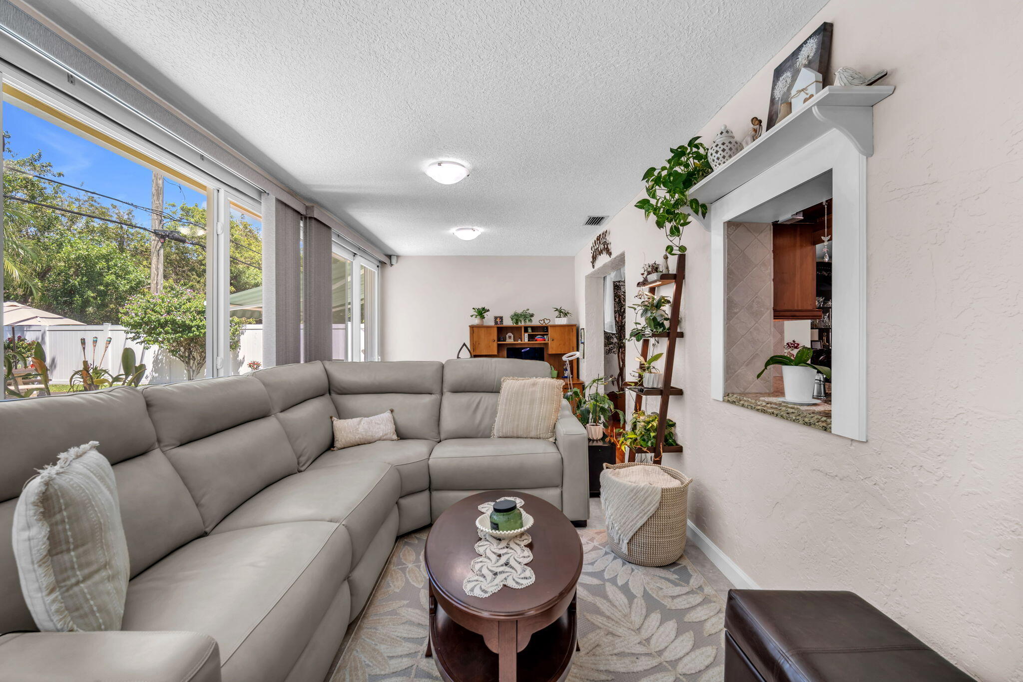 SANDALFOOT COVE SEC 5 - Residential