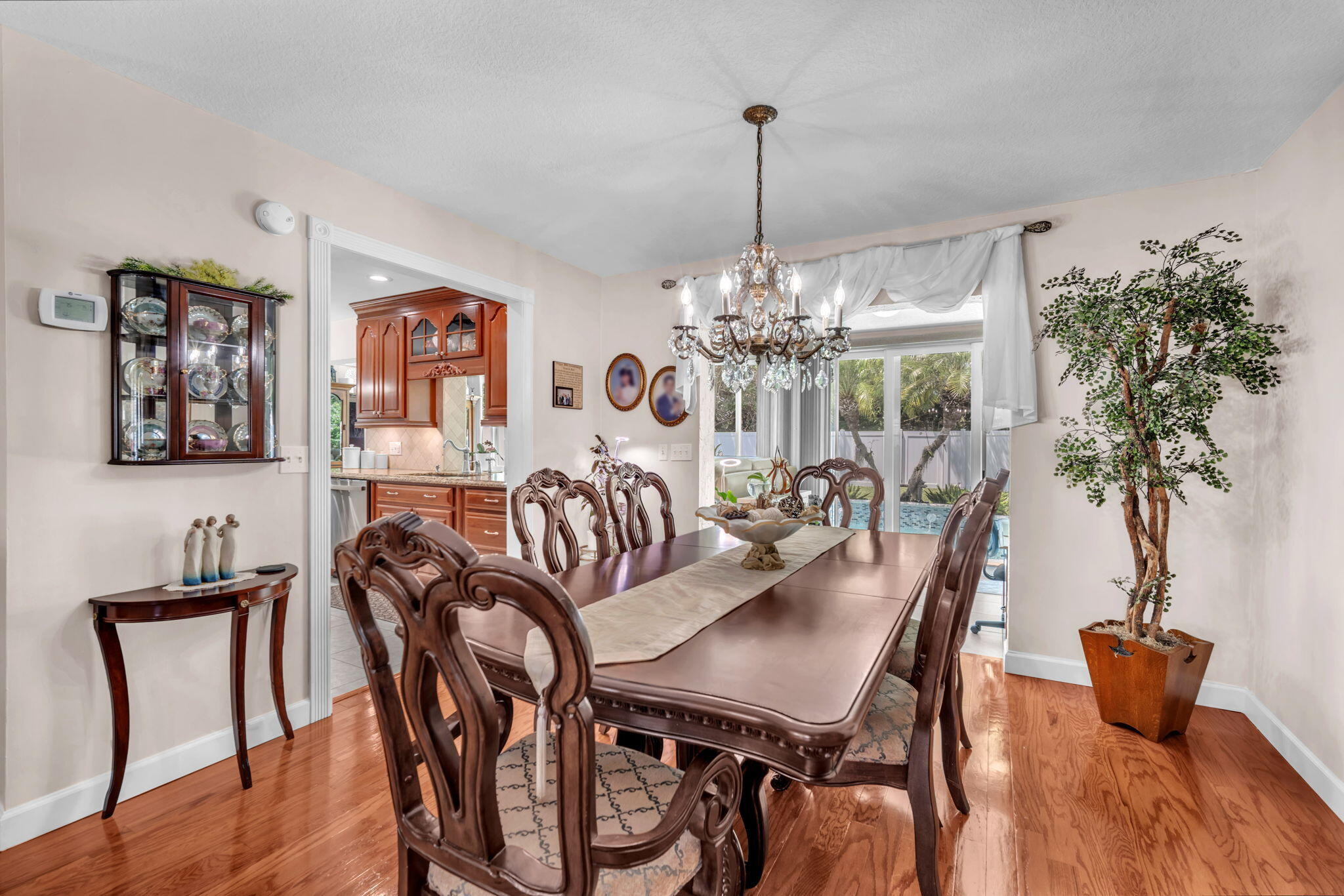 SANDALFOOT COVE SEC 5 - Residential