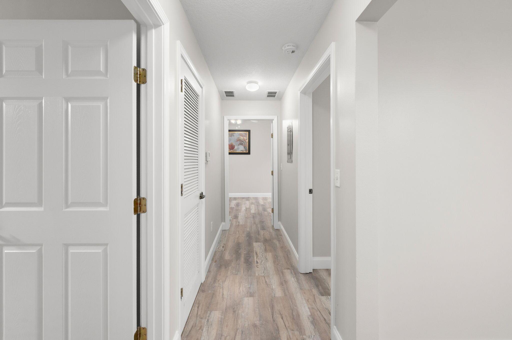 COURTYARDS AT WILLOUGHBY - Residential