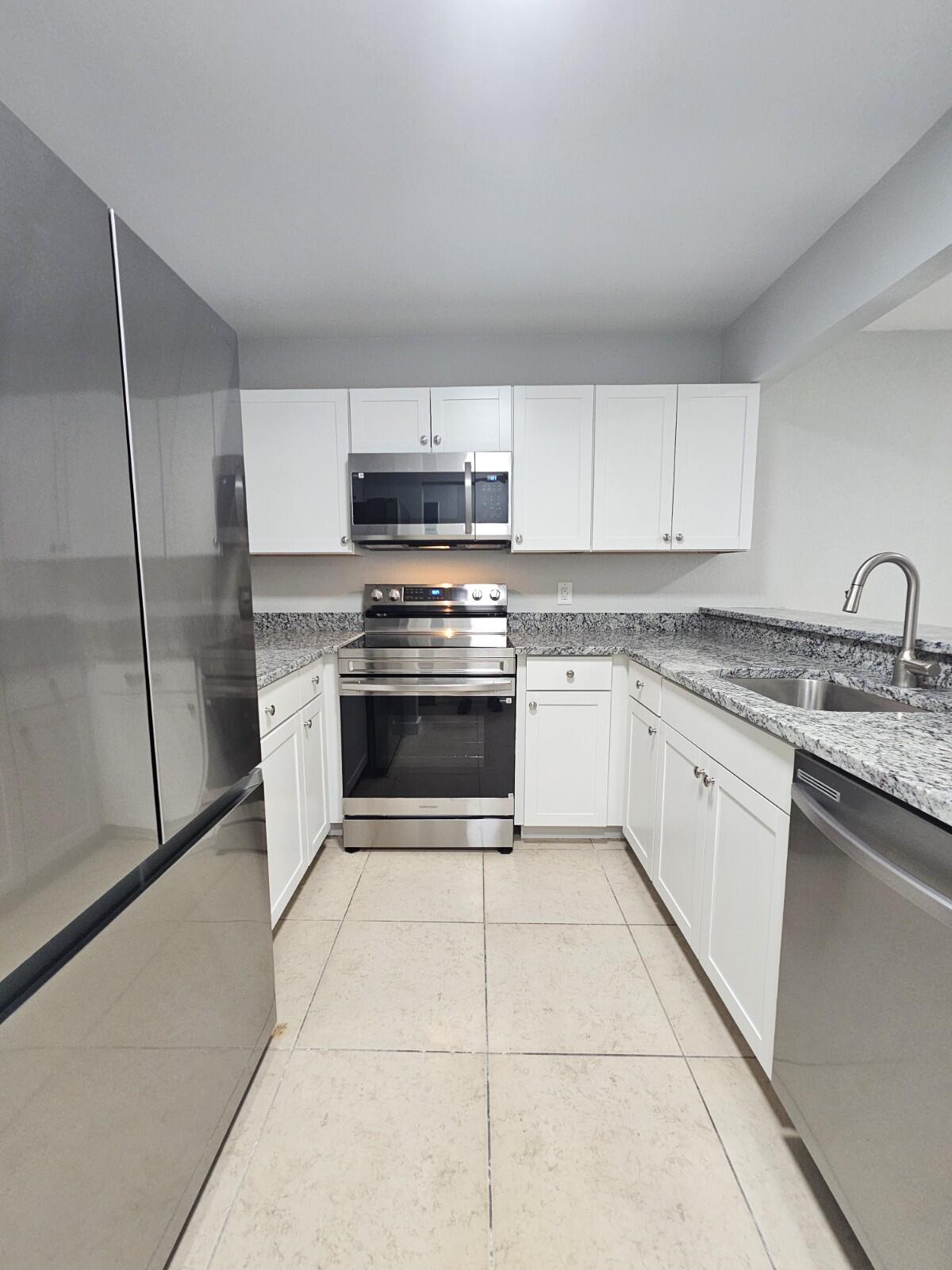 PALM BEACH GRANDE CONDO - Residential Lease