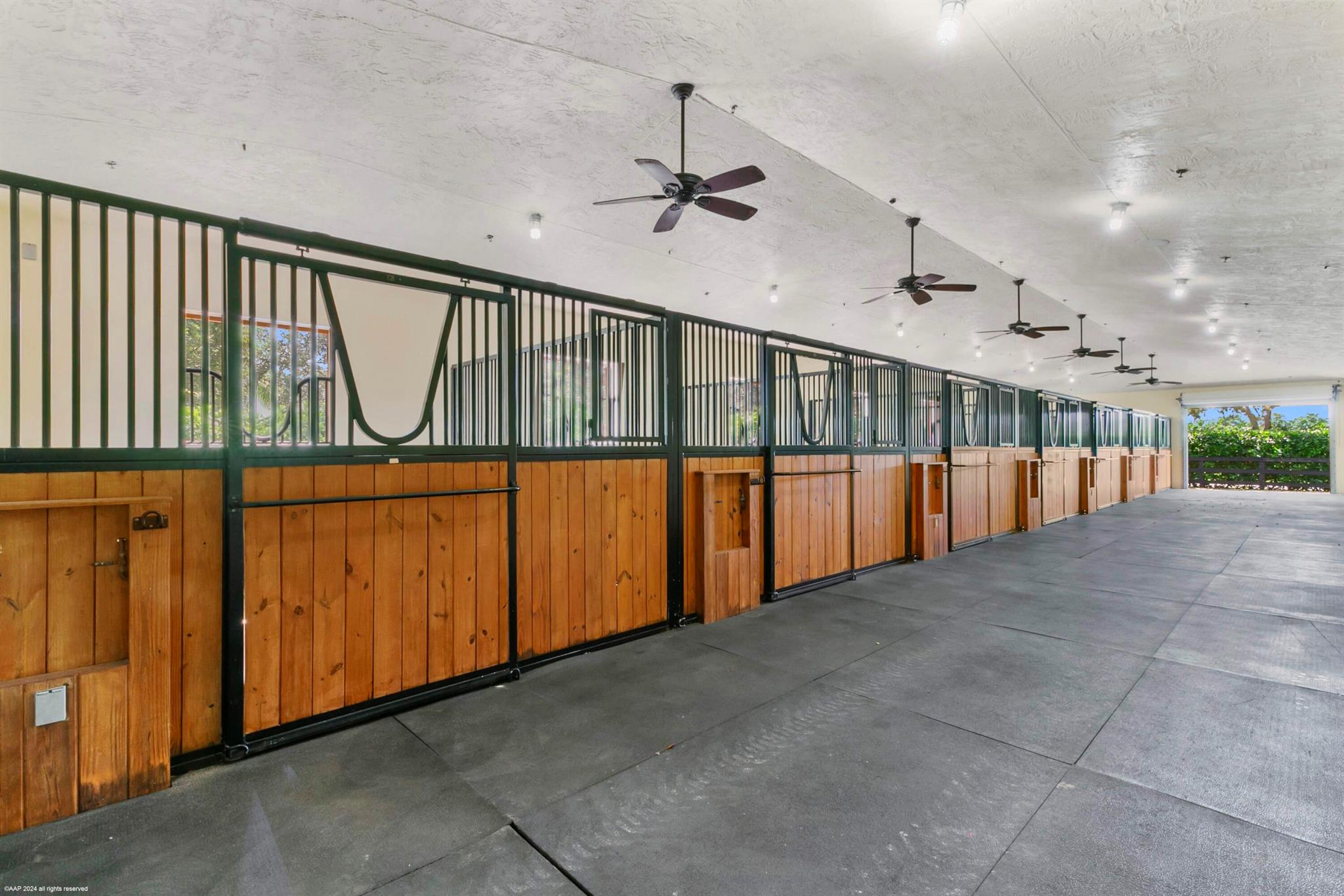 14965 Oatland Court, Wellington, FL, 33414/$175,000 4 14965 Oatland Court