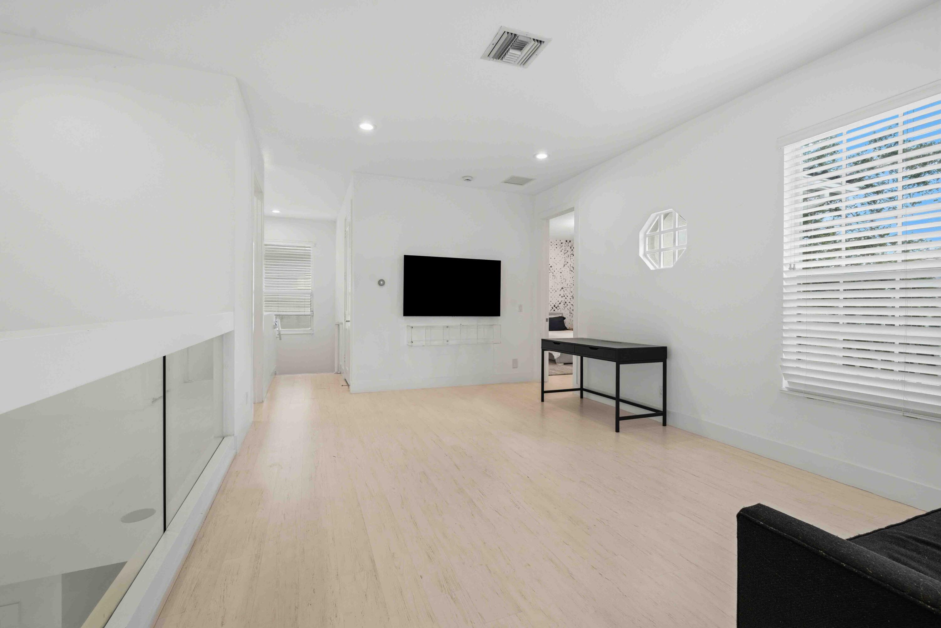 BRIARCLIFF - Residential