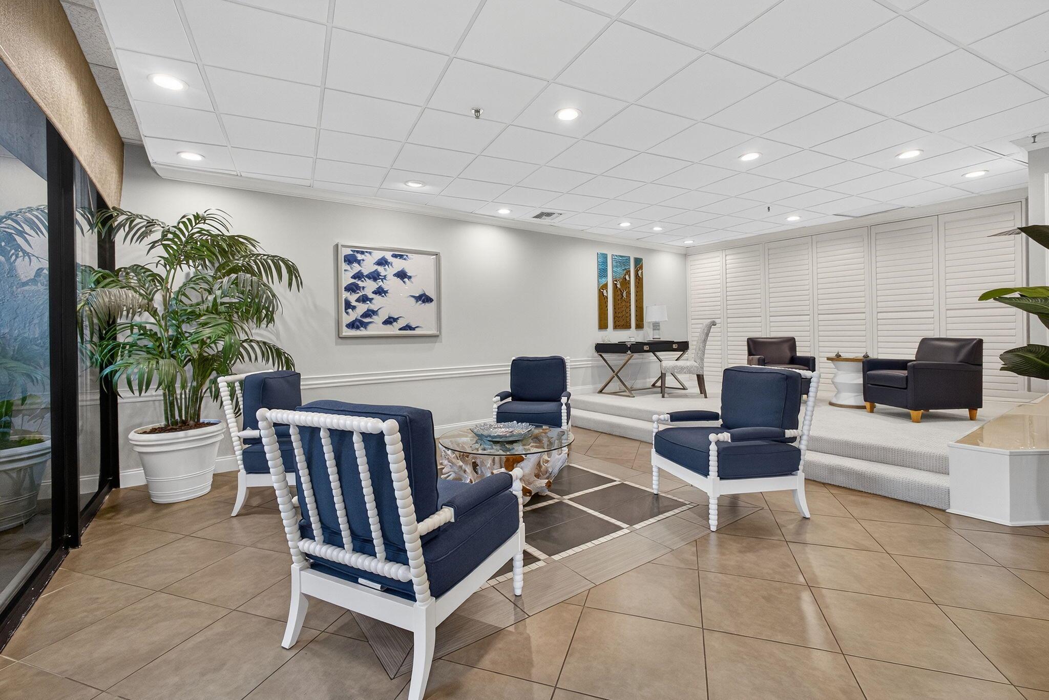 OCEANCREST CONDO APTS - Residential