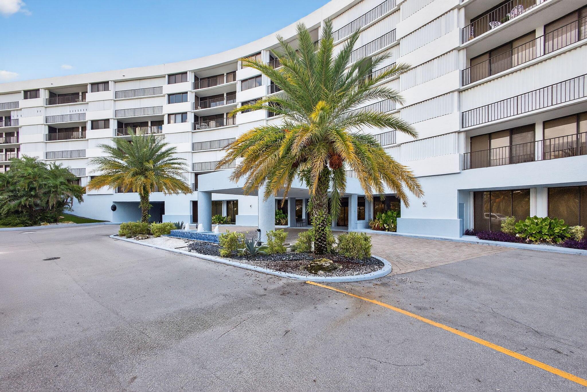 OCEANCREST CONDO APTS - Residential