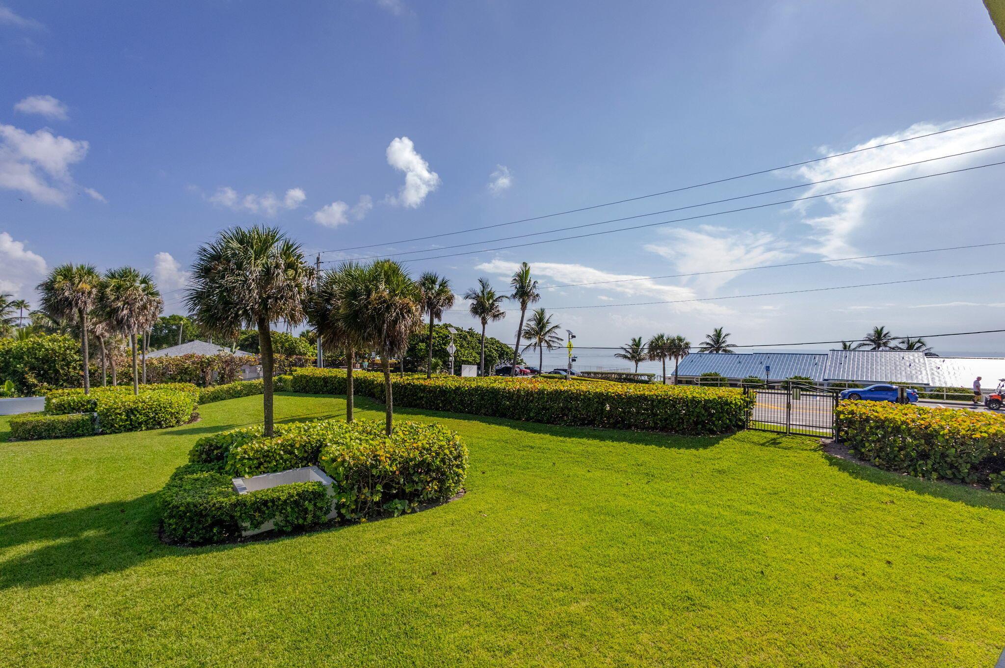 OCEANCREST CONDO APTS - Residential