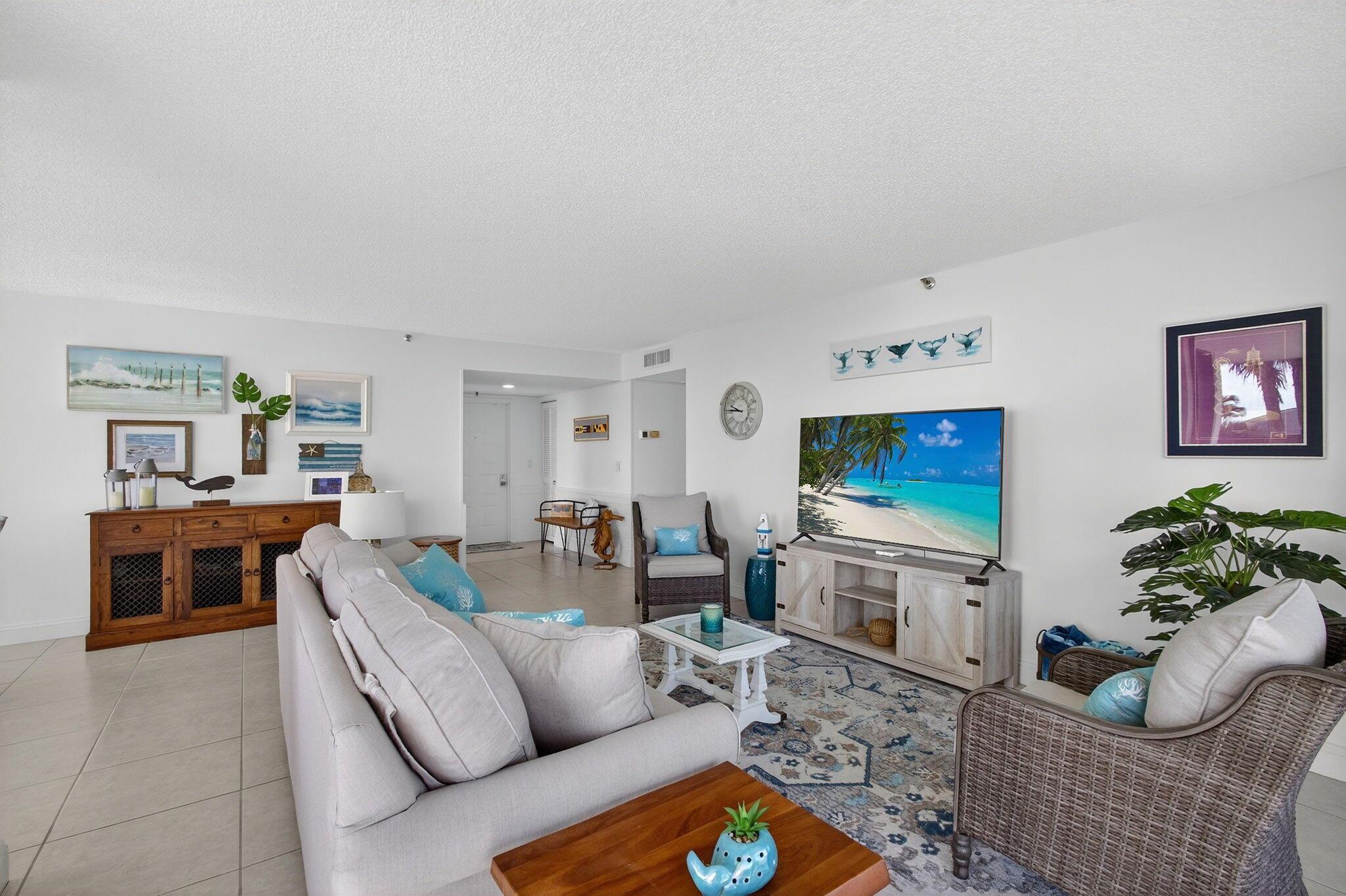 OCEANCREST CONDO APTS - Residential