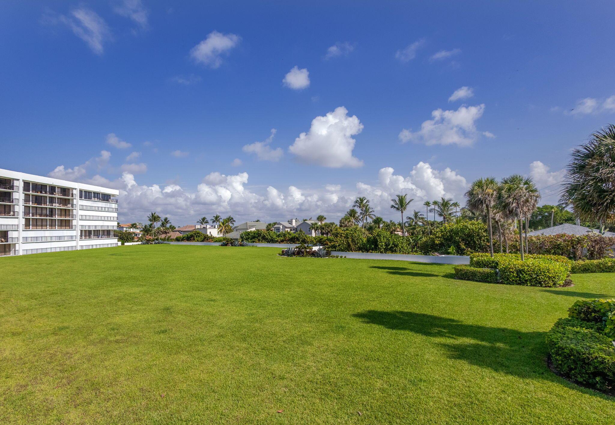 OCEANCREST CONDO APTS - Residential