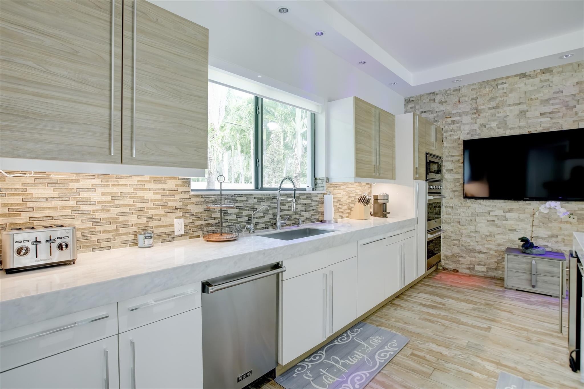 Coral Ridge 21-50 B - Residential