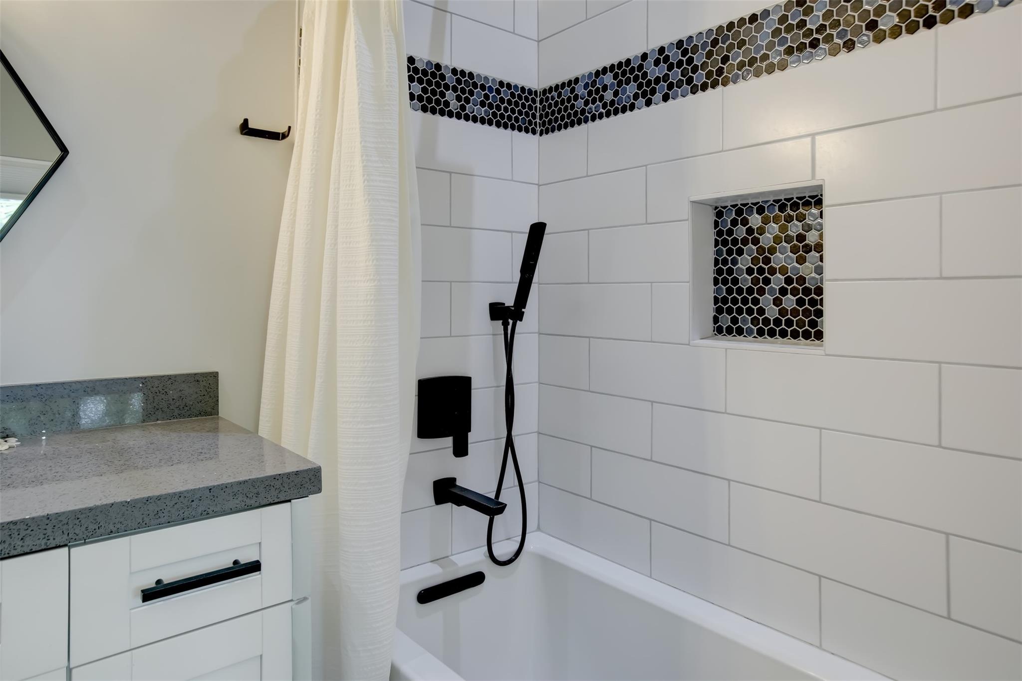 Coral Ridge 21-50 B - Residential