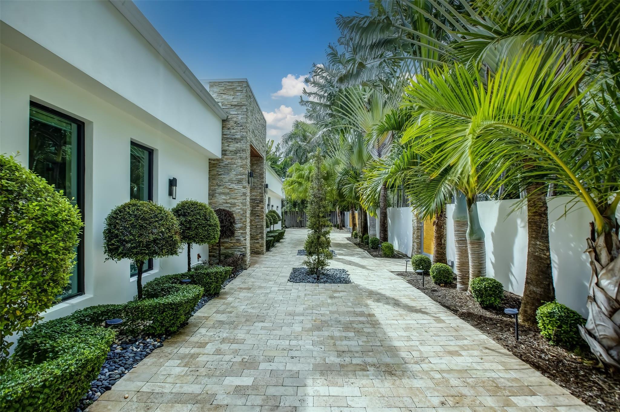 Coral Ridge 21-50 B - Residential