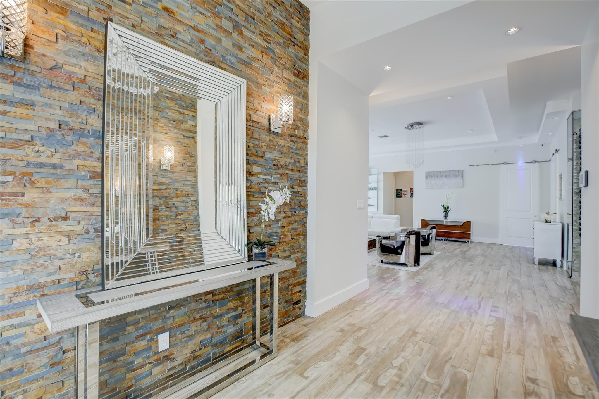 Coral Ridge 21-50 B - Residential