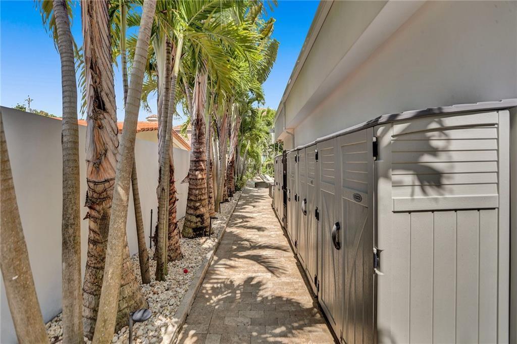 Coral Ridge 21-50 B - Residential