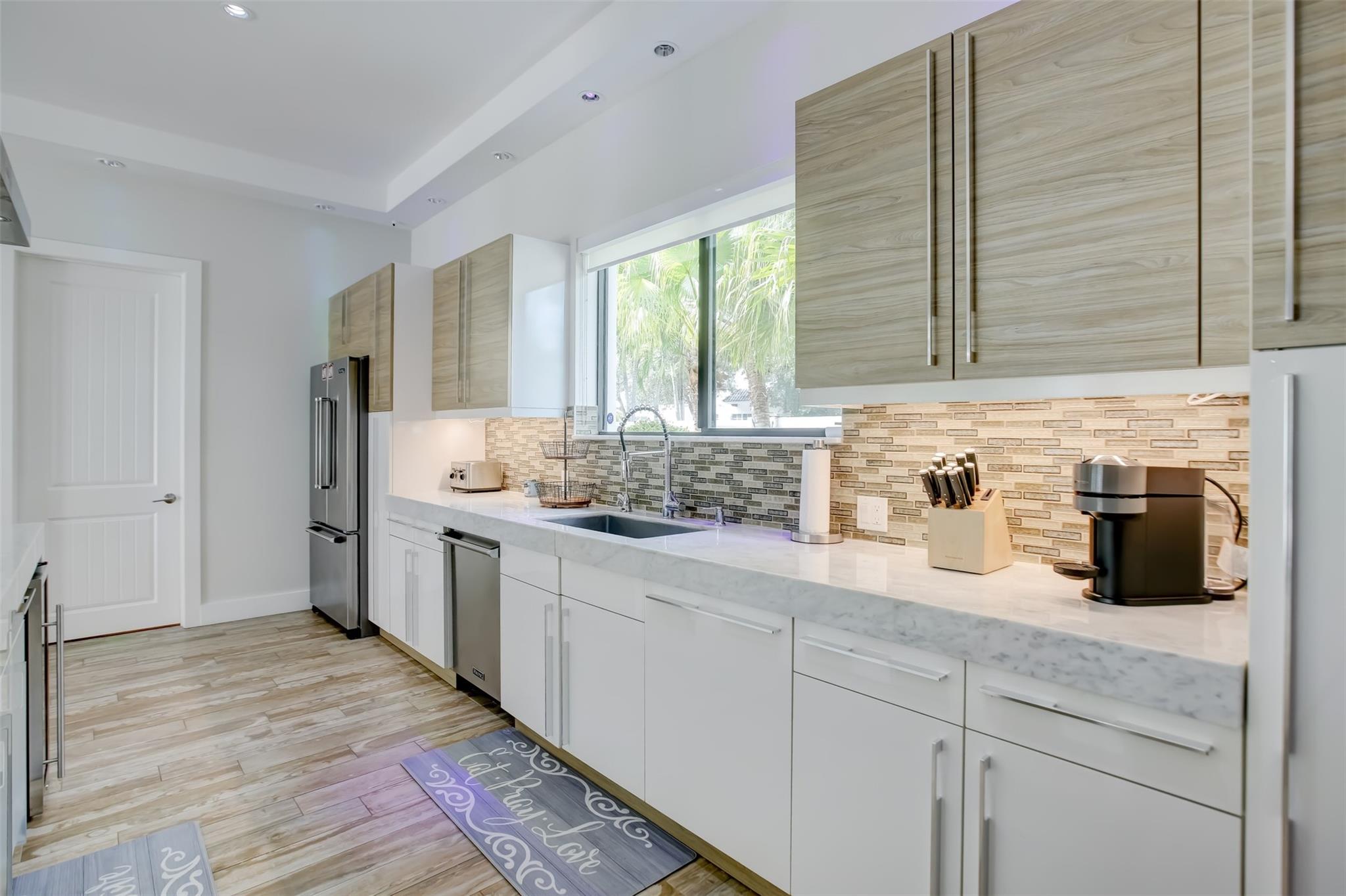 Coral Ridge 21-50 B - Residential