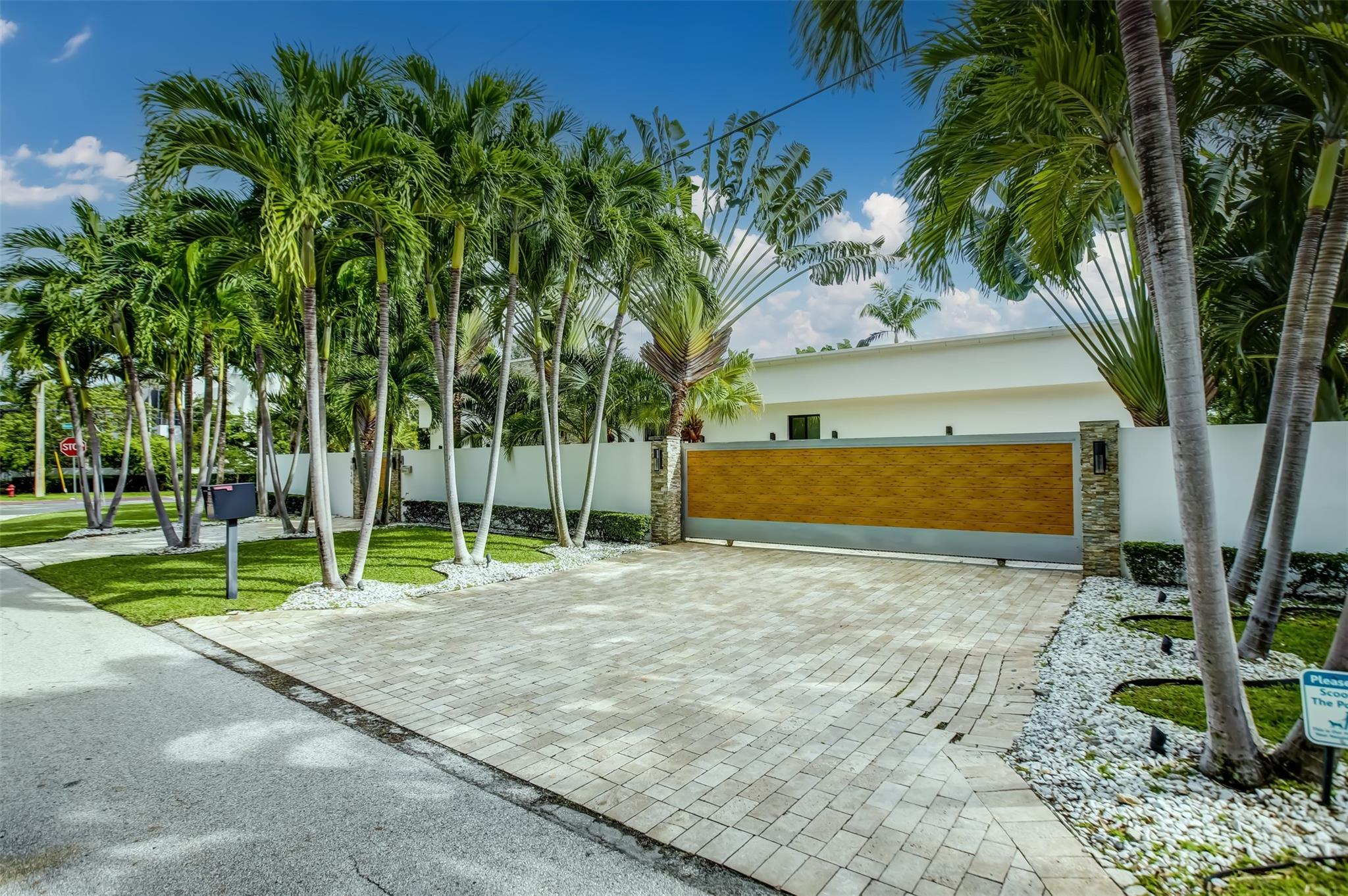 Coral Ridge 21-50 B - Residential