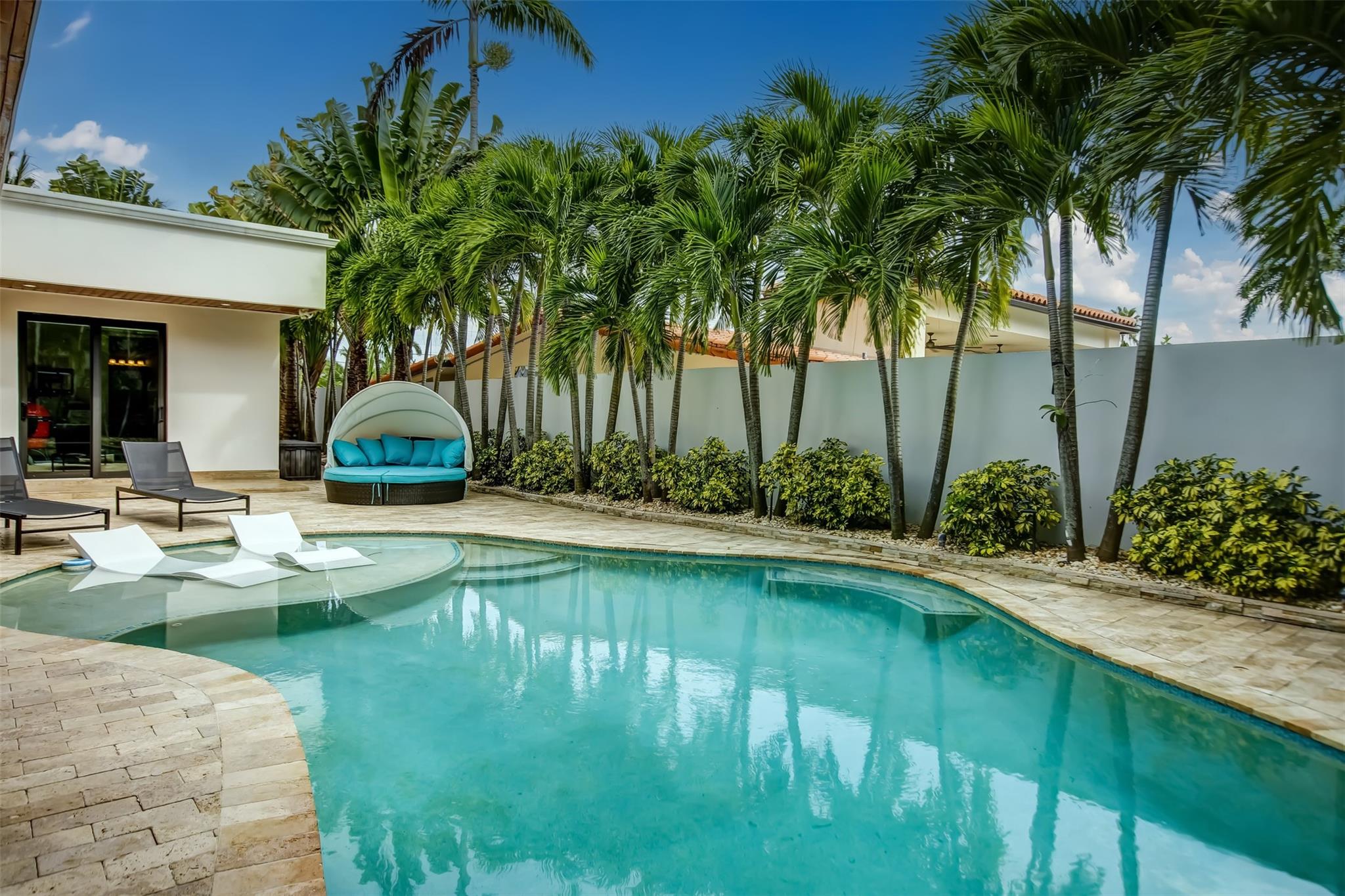 Coral Ridge 21-50 B - Residential