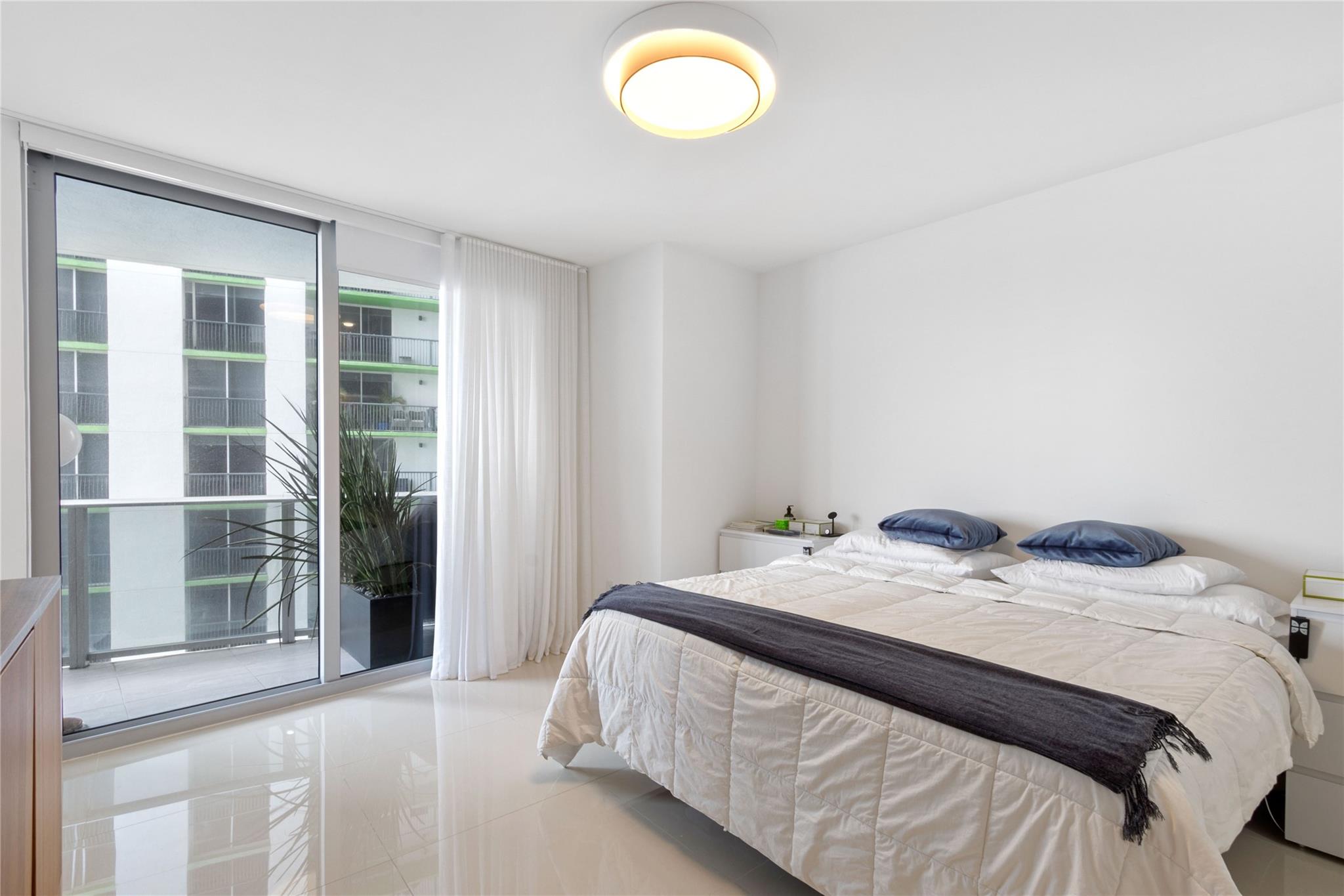 Aria/Bay Condo - Residential Lease