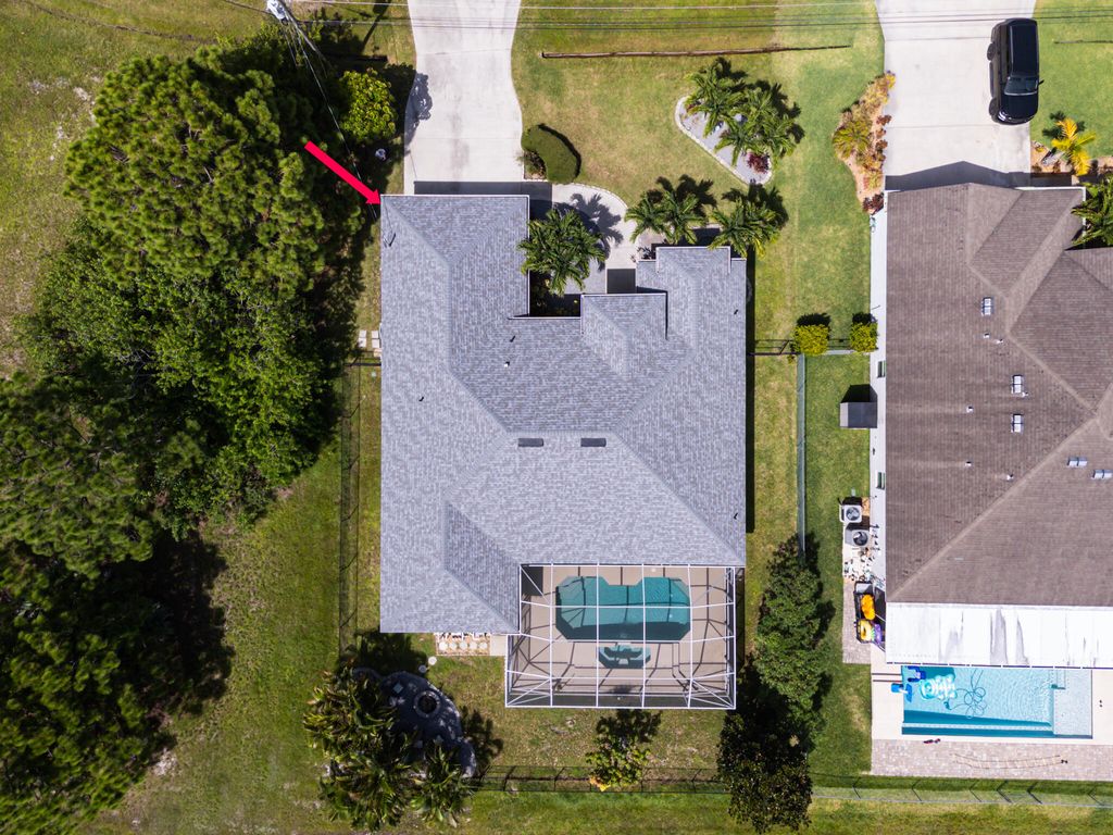 Photo of 5629 NW North Crisona Circle, Port Saint Lucie, FL 34986 (MLS # R11111547)