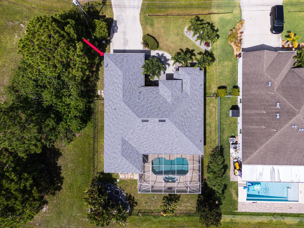 Photo of 5629 NW North Crisona Circle, Port Saint Lucie, FL 34986 (MLS # R11111547)