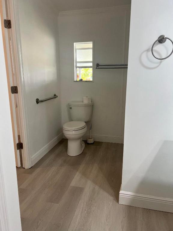 DEERFIELD LAKE - Residential