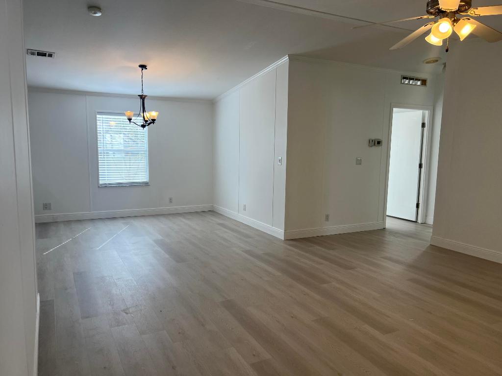 DEERFIELD LAKE - Residential