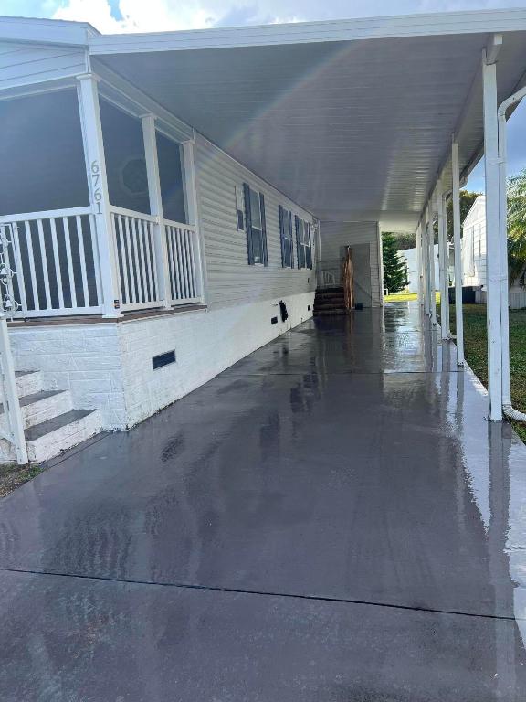 DEERFIELD LAKE - Residential