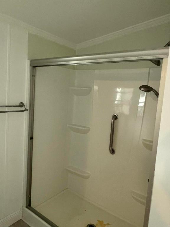 DEERFIELD LAKE - Residential