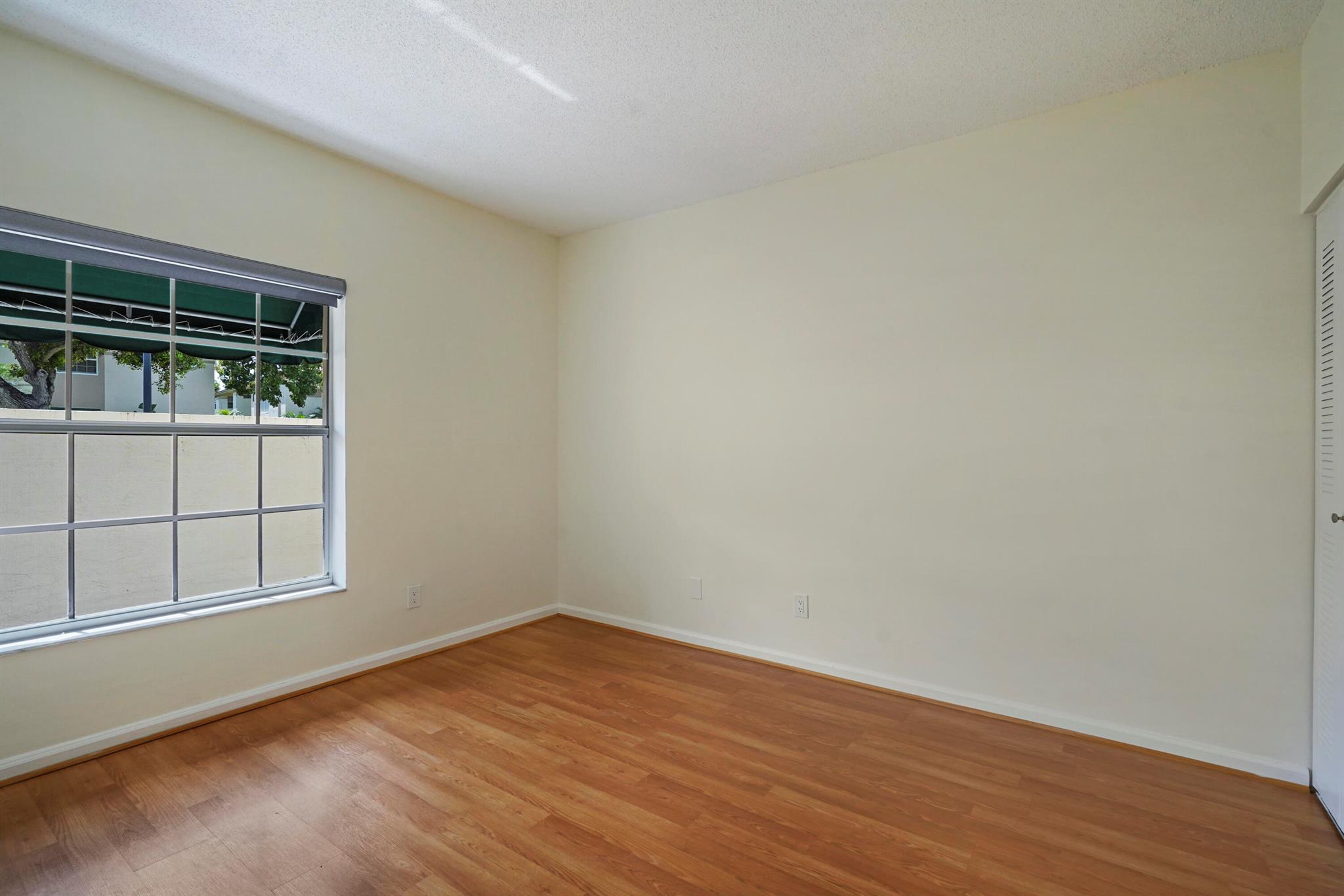 PLUM AT BOCA POINTE CONDO - Residential