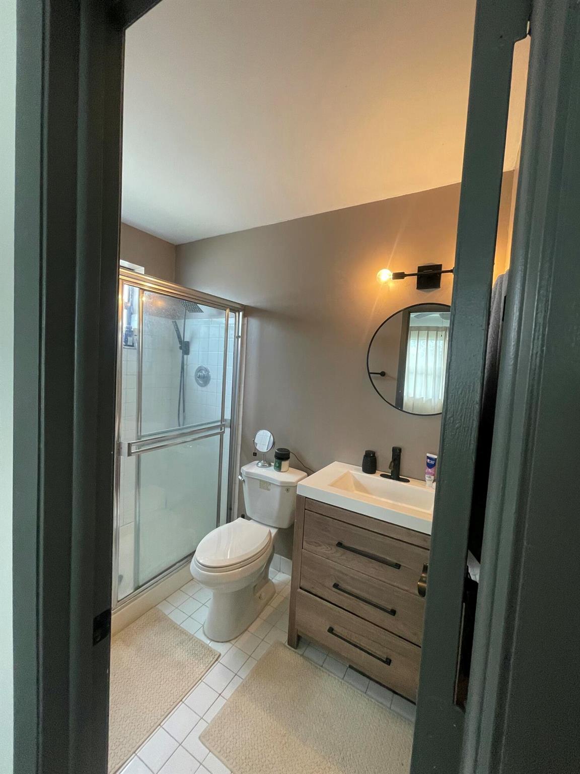 WELLEBY SHORES CONDOMINIU - Residential Lease