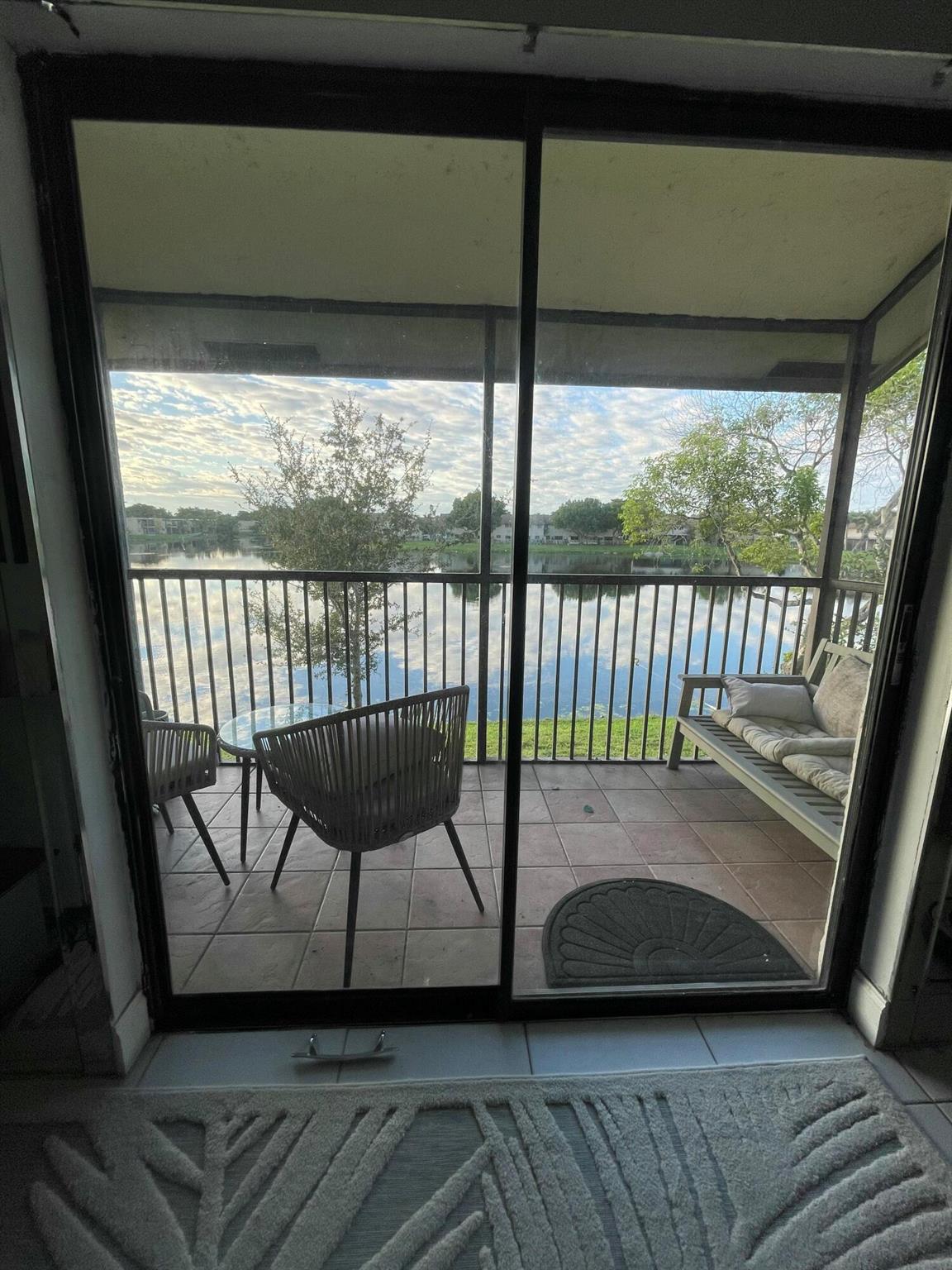 WELLEBY SHORES CONDOMINIU - Residential Lease