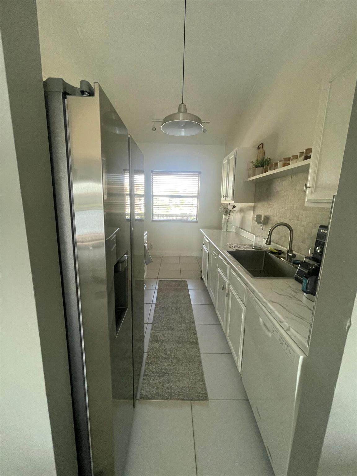 WELLEBY SHORES CONDOMINIU - Residential Lease