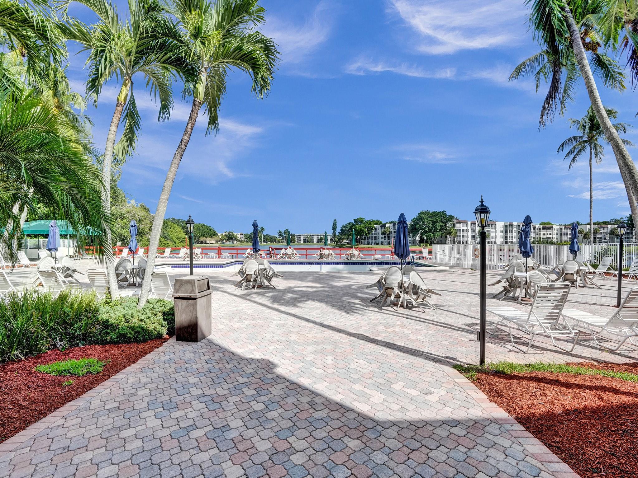 Pine Island Ridge - Residential
