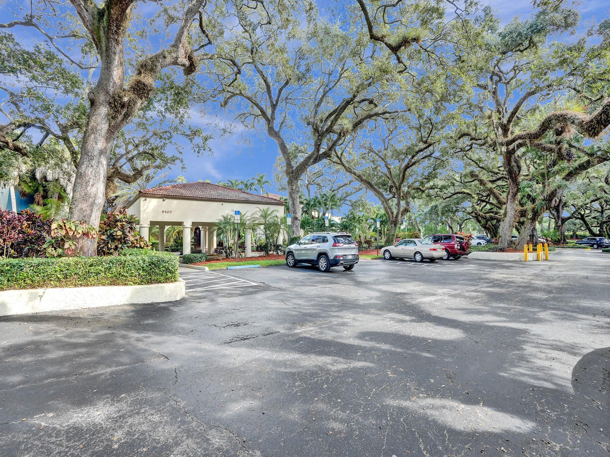 Pine Island Ridge - Residential
