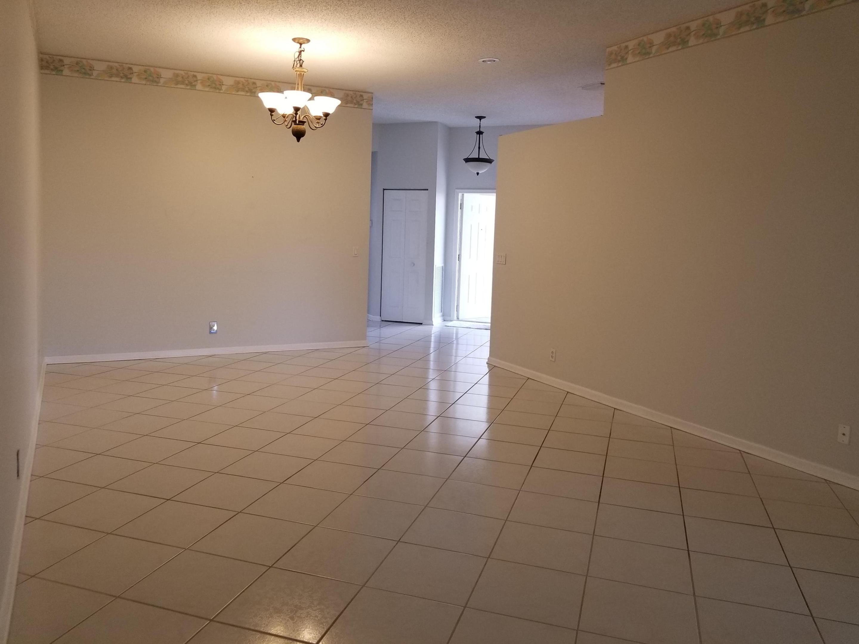 QUAIL RUN VILLAS - Residential Lease