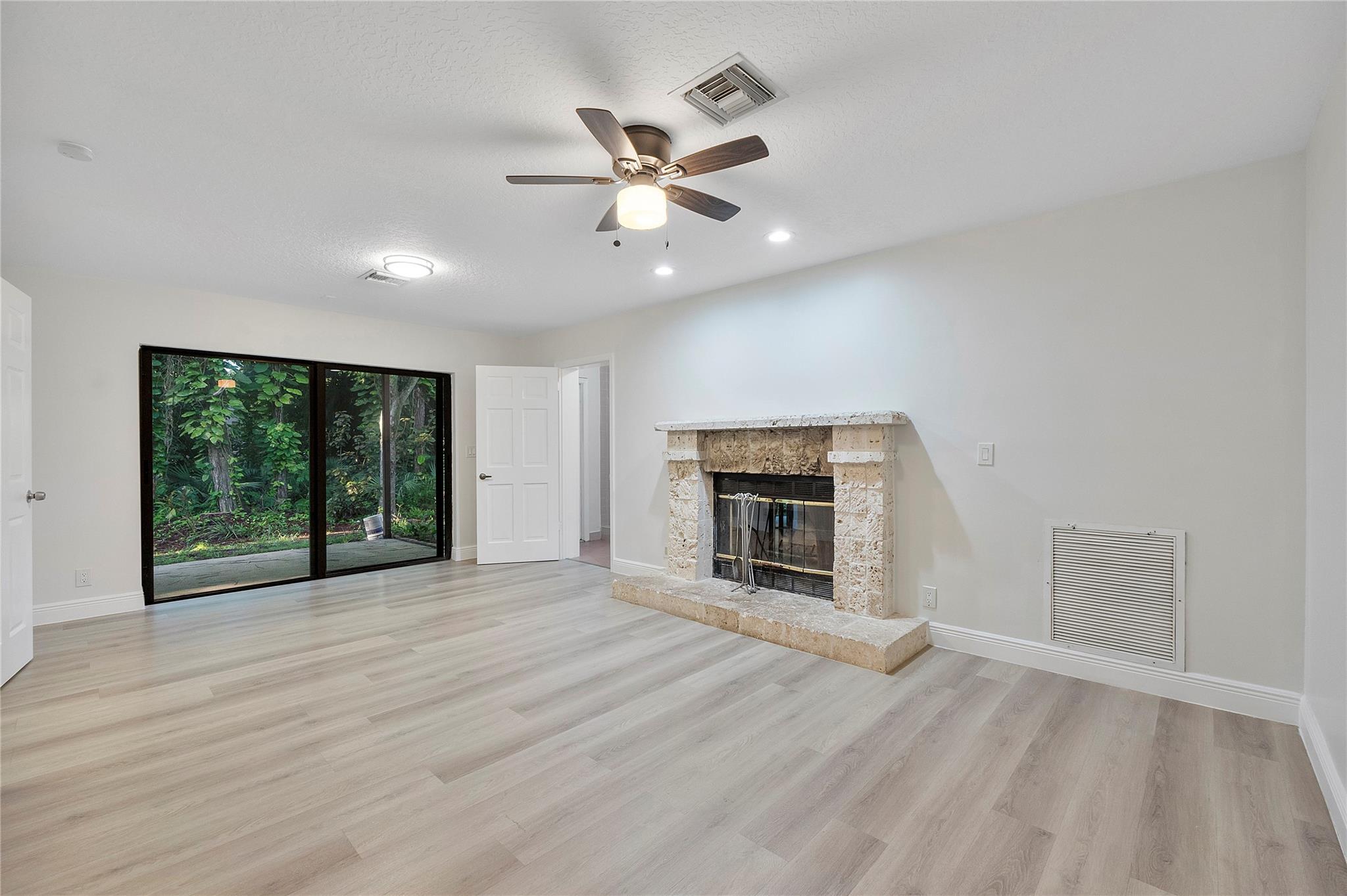 Acreage - Residential