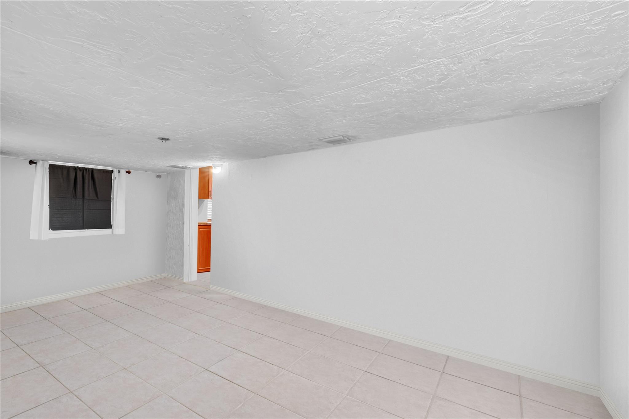 Sunrise Heights 48-37 B - Residential