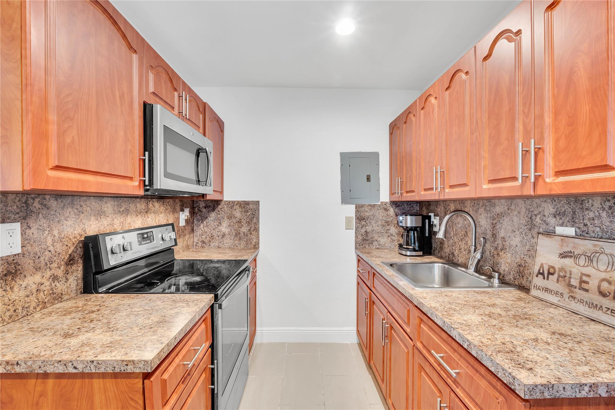 Sunrise Heights 48-37 B - Residential