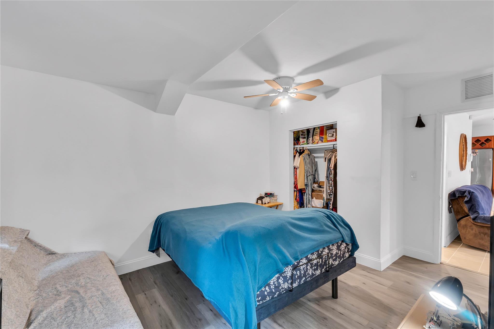 Sunrise Heights 48-37 B - Residential