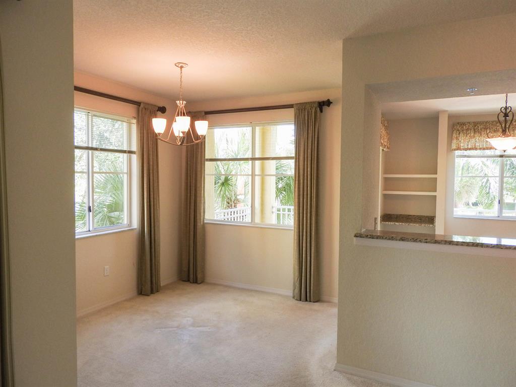 RESIDENCES AT LEGACY PLACE CONDO - Residential Lease