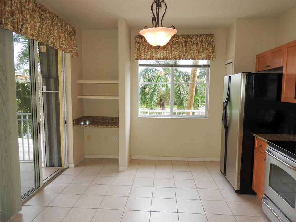 RESIDENCES AT LEGACY PLACE CONDO - Residential Lease