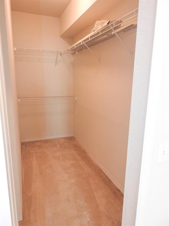 RESIDENCES AT LEGACY PLACE CONDO - Residential Lease