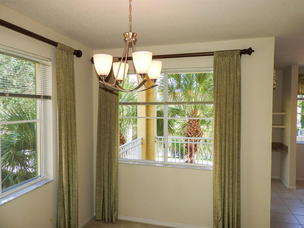 RESIDENCES AT LEGACY PLACE CONDO - Residential Lease