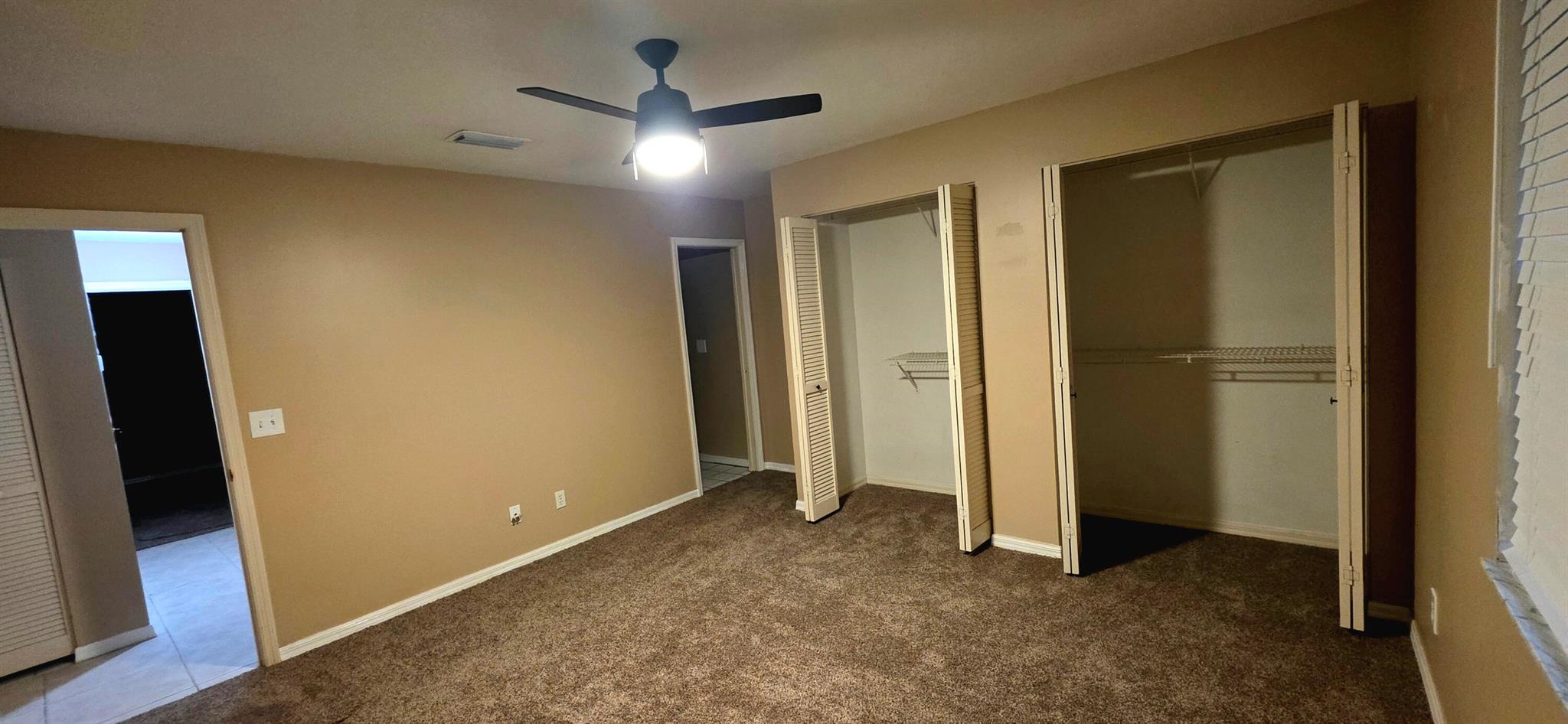 VILLAS OF VERO BEACH - Residential Lease