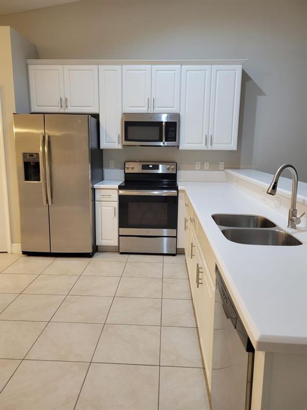 Photo of 2019 SW Bellevue, Port Saint Lucie, FL 34953 (MLS # F10482025)