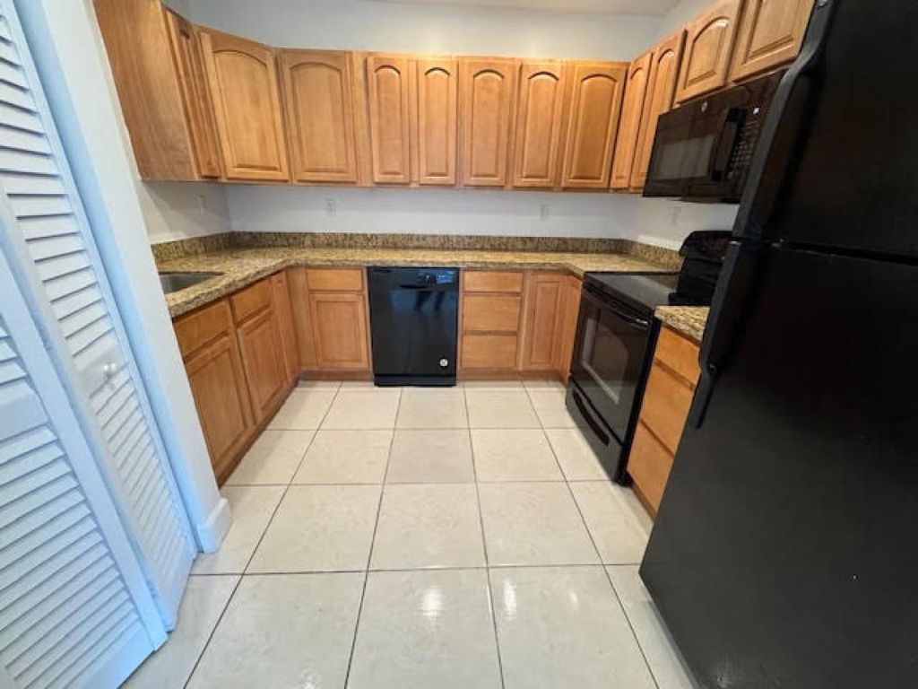 Photo of 40 SE 19th Avenue #119, Deerfield Beach, FL 33441 (MLS # F10502885)