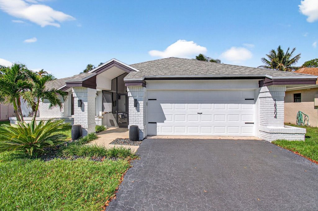 Photo of 18304 181st Circle S, Boca Raton, FL 33498 (MLS # B26006066)