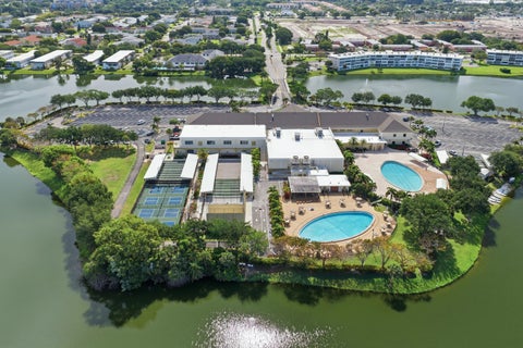 Tiny photo for 70 Bedford #C, West Palm Beach, FL 33417 (MLS # B26026862)